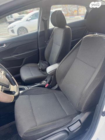 יונדאי אקסנט i25