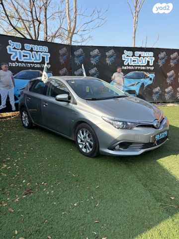 טויוטה אוריס