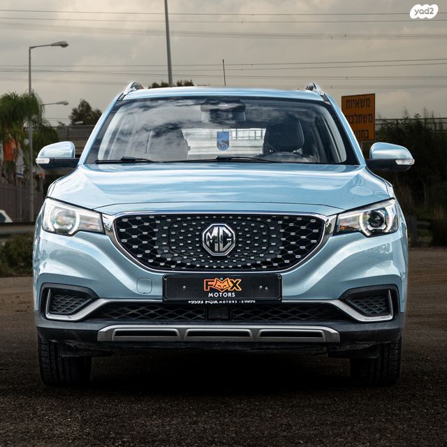 מודעת רכב אם ג'י ZS