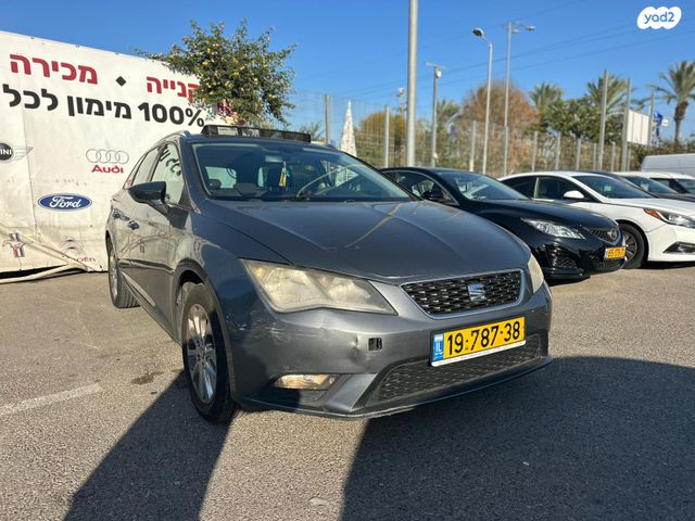 מודעת רכב סיאט לאון