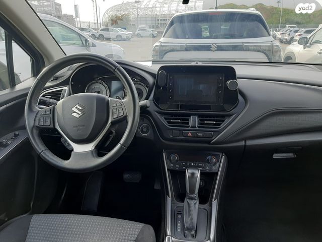 סוזוקי S-Cross