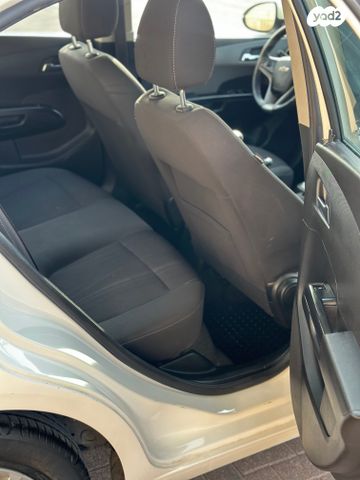 שברולט סוניק