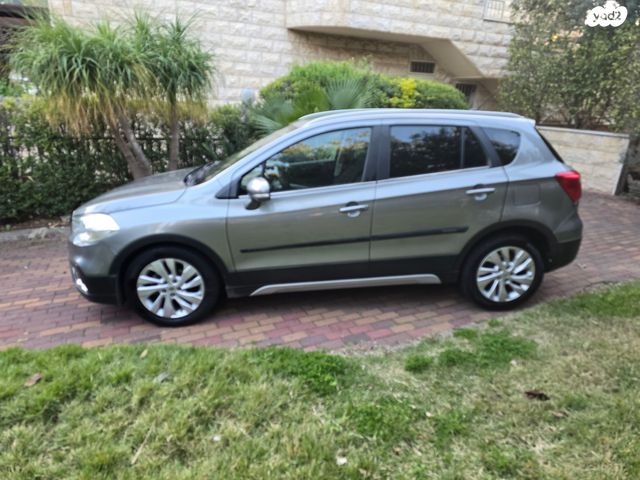 מודעת רכב סוזוקי קרוסאובר