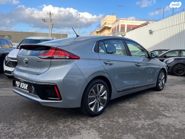 יונדאי איוניק