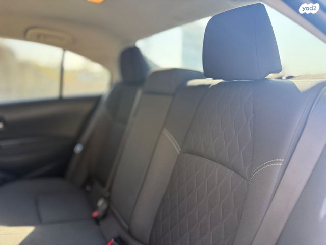 טויוטה קורולה