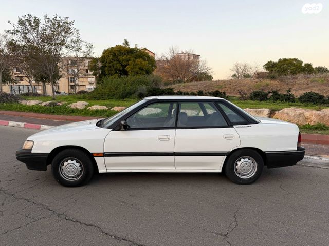 סובארו לגאסי