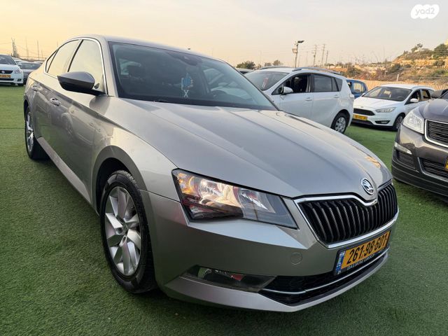 מודעת רכב סקודה סופרב 2