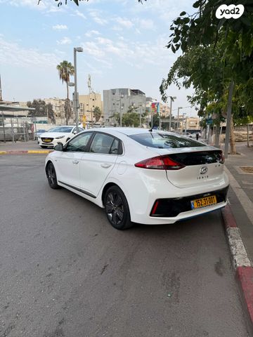 יונדאי איוניק