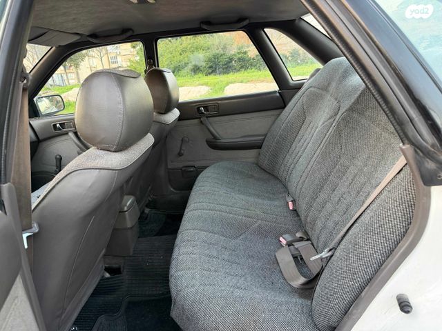 סובארו לגאסי