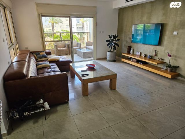 דירה, שדרות תל חי 32, רובע י"ז, אשדוד