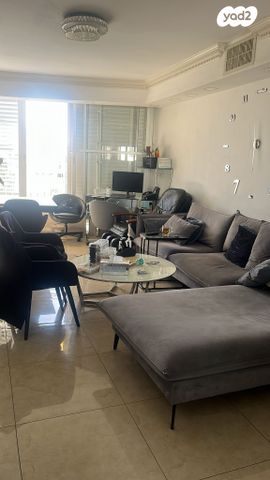 דירה, שיינקין 3, שינקין, גבעתיים