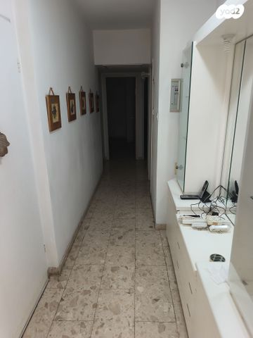 דירה, הסמדר 9, קרית כרמים, ראשון לציון