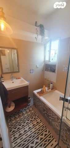 דירה, סמטת הראשונים 4, הגבול רוטשילד, בת ים