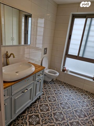 דירה, חנוך אלבק 15, צפון תלפיות, ירושלים