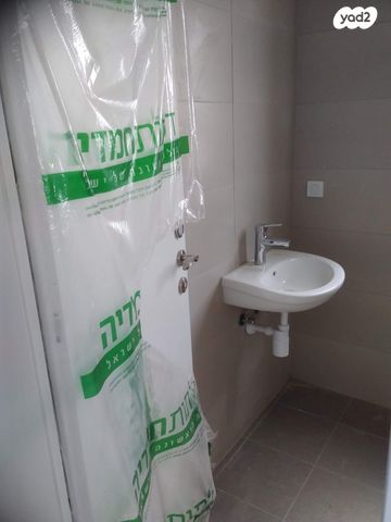 גג/ פנטהאוז, אהוד מנור 9, נאות אפק, אפקה, קרית ביאליק