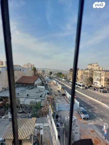 דירה, בר אילן 2, תל ארזה, עזרת תורה, ירושלים