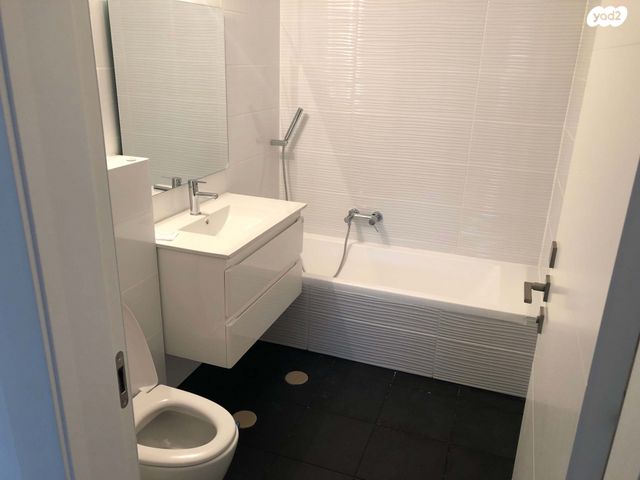 דירה, זאב וינהויז 4, ליבת העיר, יהוד מונוסון