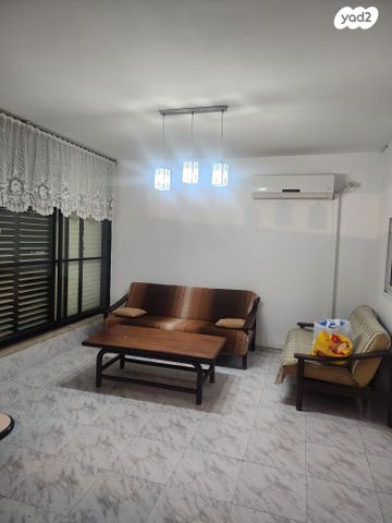 דירה, רוטשילד 8, גרין ועם, חולון