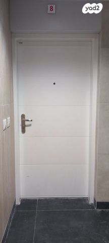 דירה, הרא"ה 90, שכונת הלל, רמת גן