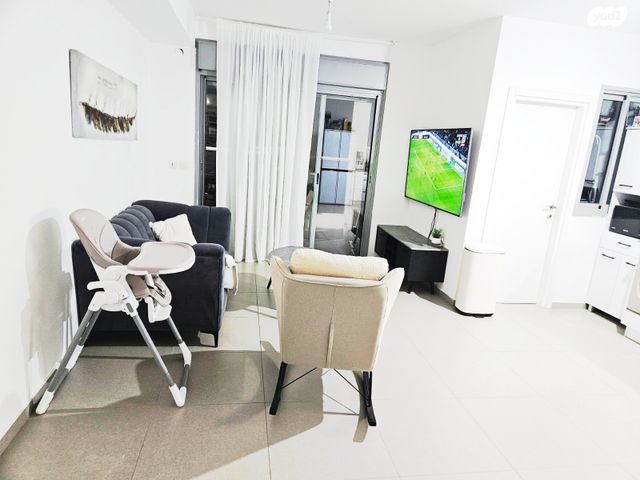 דירה, שושנים 3, אפק, קרית ביאליק