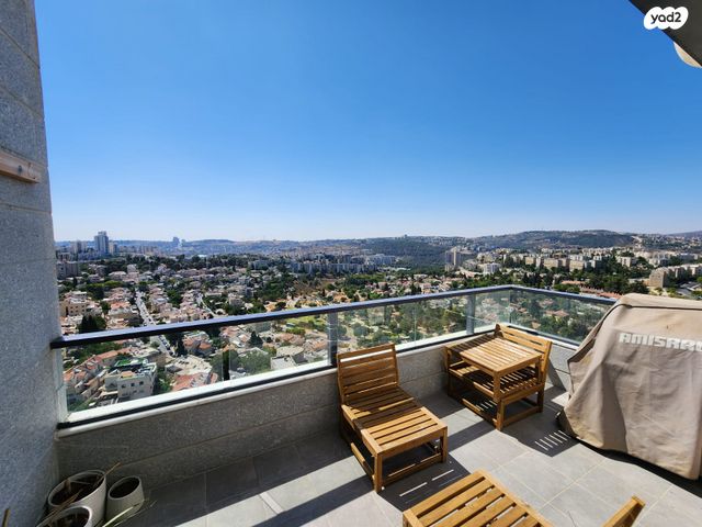 דירה, הנרייטה סולד 7, קרית היובל, ירושלים