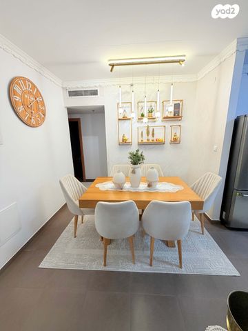 דירה, המגדל הלבן 2, שאר העיר, רמלה