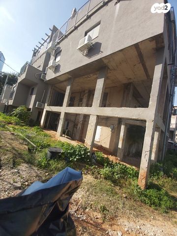 דירה, שדרות הרב יוסף חיים 8, תל גיבורים, בני ברק