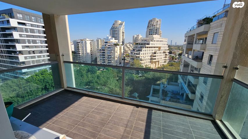 בילויה מעוז 8