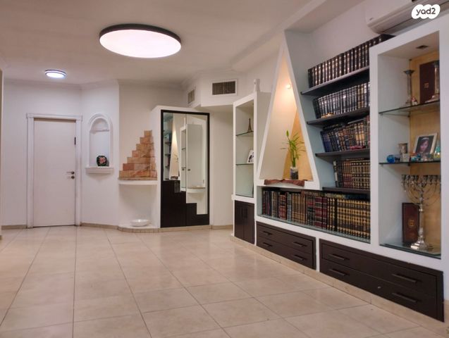 אריה בן אליעזר 9