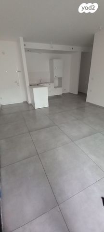 דירה, הרא"ה 90, שכונת הלל, רמת גן