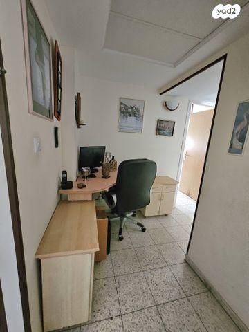 דירה, מלחמת ששת הימים 13, מרכז העיר, חדרה