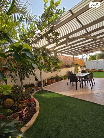 בית פרטי/ קוטג', אחד העם 16, אברמסקי, קרית אתא