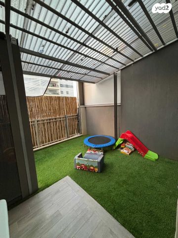 דירת גן, אריאל שרון 16, נווה שרון / שער העיר, נתיבות