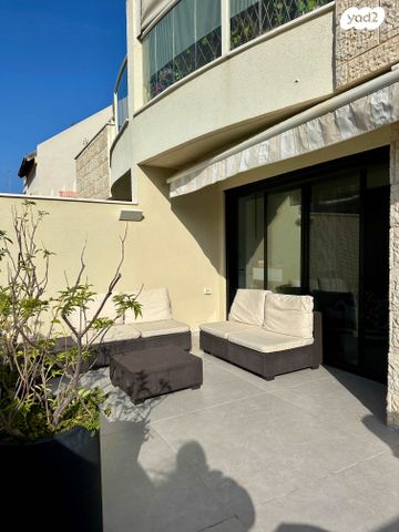 דירה, לאה 28, כרמליה, חיפה