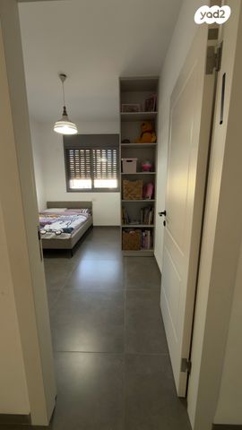 דירה, שדרות המגינים 27, מרכז העיר, קרית אתא