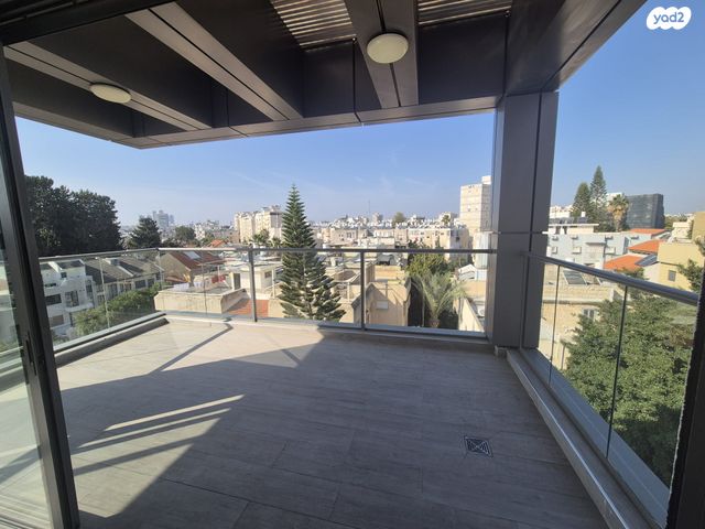 דירה, ריינס 3, רסקו א', חולון