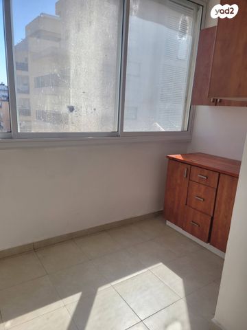 דירה, אסף שמחוני 18, אחדות, פתח תקווה