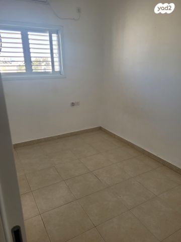 דירה, אסף שמחוני 18, אחדות, פתח תקווה