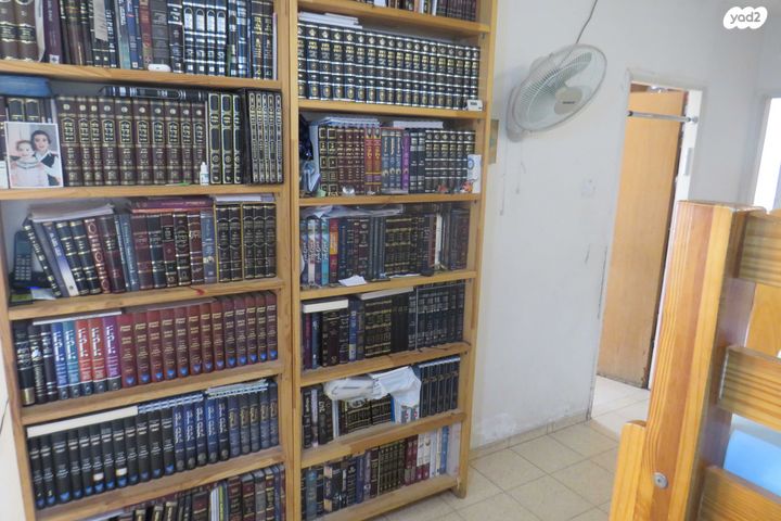 דירה, הרב ש"י זווין 51, נווה יעקב, ירושלים