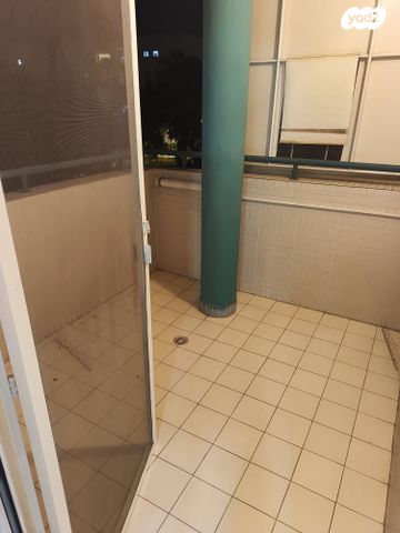 דירה, הסמדר 9, קרית כרמים, ראשון לציון