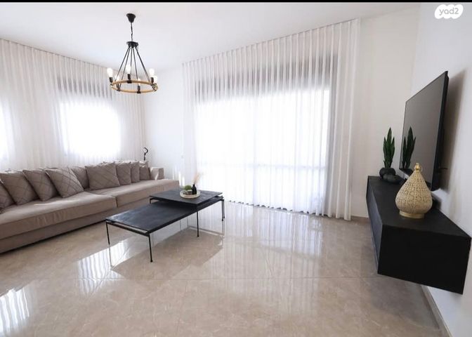 גדעון האוזנר 10