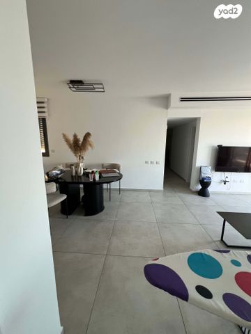 דירה, יצחק שמיר 11, רמת יורם, נתיבות