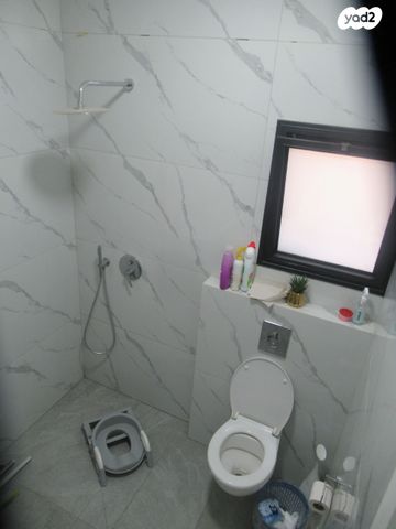 דו משפחתי, אהבת ציון 20, נווה נחל, בית שאן