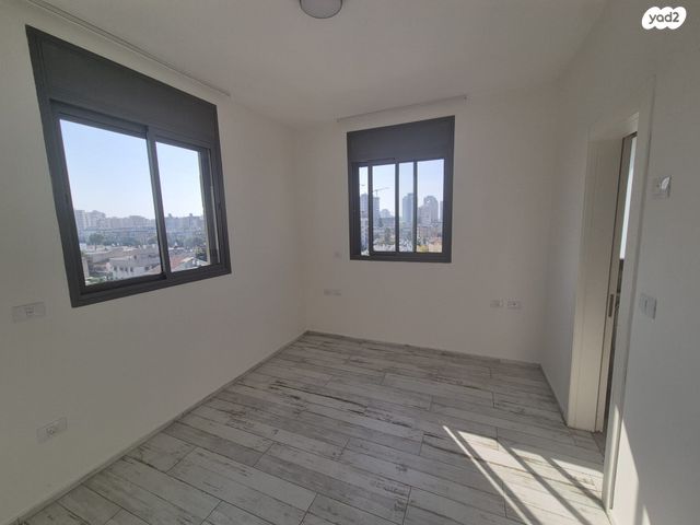 דירה, ריינס 3, רסקו א', חולון