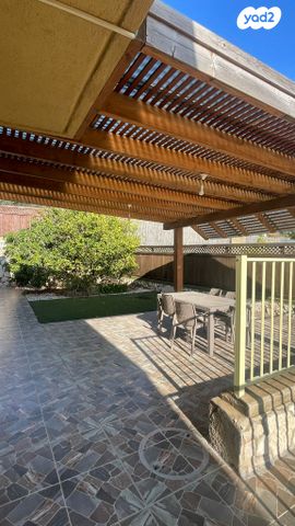 בית פרטי/ קוטג', ברקת 2, נעלה, נעלה