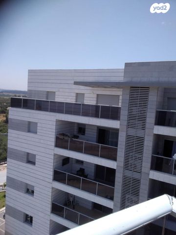 גג/ פנטהאוז, אהוד מנור 9, נאות אפק, אפקה, קרית ביאליק