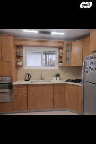 דירת גן, הרב פניז'ל 7, נווה יעקב, ירושלים