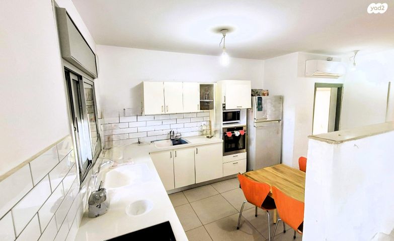 דירה, שוהם 1, עלי זהב, עלי זהב