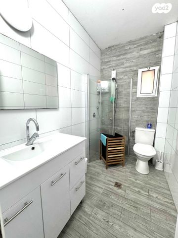 דירת גן, מצפה האגם 8, מצפה האגם, צפת