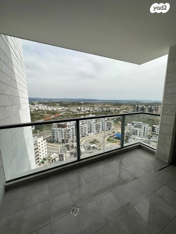 דירה, שרה אהרונסון 7, מורשת, מודיעין מכבים רעות